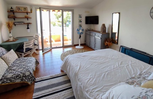 Le Dramont Apartment | COCOON STUDIO WITH SEA VIEW IN LUXURY ESTATE WITH SWIMMING POOL AND TENNIS COURT