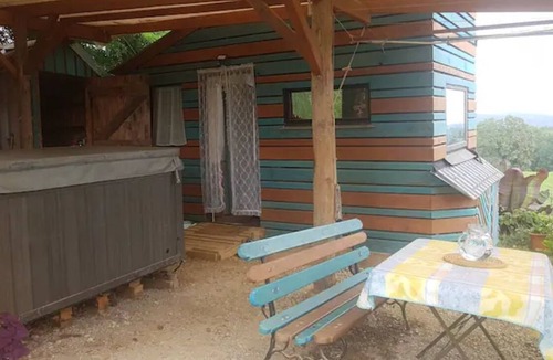 Gan Ski Chalet | Come and recharge your batteries in our Tiny house between the sea and the mountains