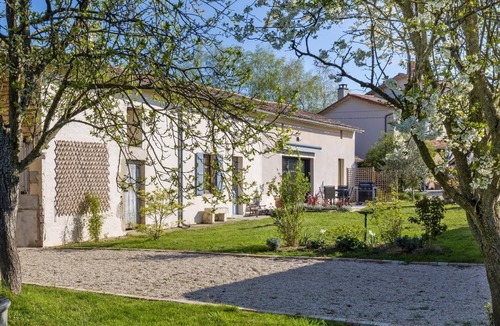 Chef-Boutonne House | Comfort and Nature Cottage