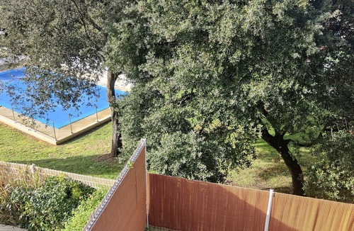 Meschers-sur-Gironde House | Comfortable villa in residence with swimming pool and tennis court, 600 m from the beach.