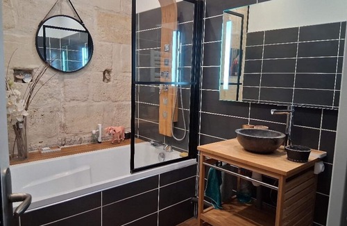 Le Bouscat House | Comfortable townhouse with garden