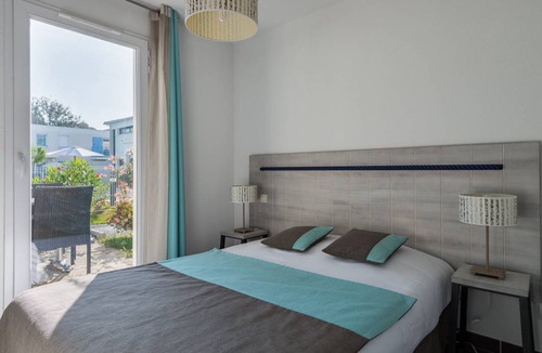 Saint-Palais-sur-Mer Condo | Condo ∙ 2 bedrooms ∙ 6 guests