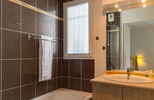 Saint-Palais-sur-Mer Condo | Condo ∙ 1 bedroom ∙ 4 guests