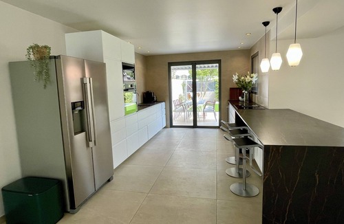 Biarritz House | Contemporary house - heated swimming pool- 5 bedrooms - 10 people
