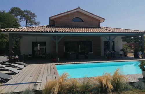 Le Teich House | Contemporary house, quiet, with comfortable swimming pool 4 bedrooms