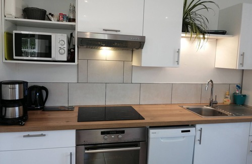 Vaux-sur-Mer Apartment | Cosy gîte in a quiet location - Terrace - Garden - Beach 800 m - Thalasso cure 15 mn by 🚗