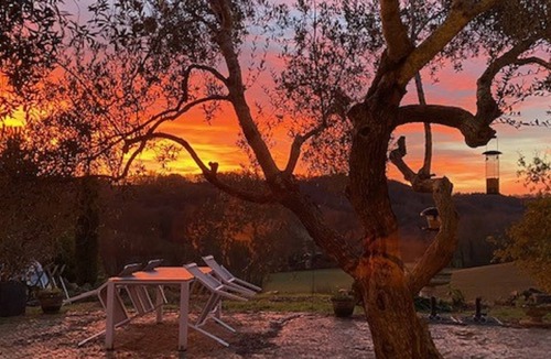 Saint Maurin House | Cosy gîte with terrace and private pool