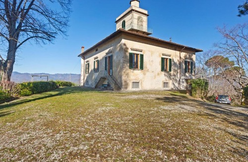 Borgo San Lorenzo House | Cosy Holiday Home in Borgo San Lorenzo with Swimming Pool