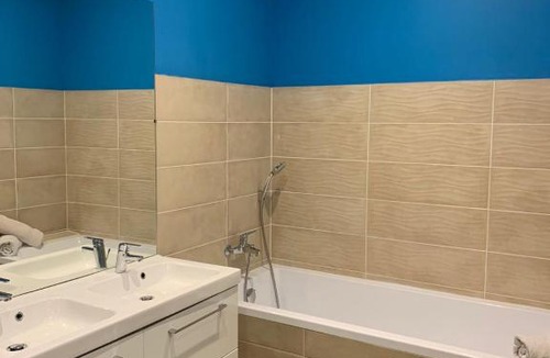 Centre Ville Apartment | Cosy Indigo - 3 chambres 110m2 - Centre ville