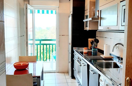 Hendaye Apartment | Cosy mountain view apartment, 2 bedrooms, terrace and parking box