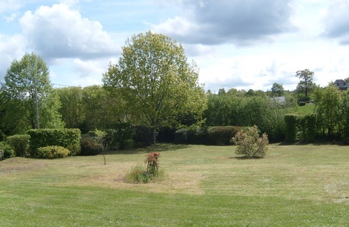 Servieres-le-Chateau House | Cottage 2 ears house character park fenced Promotion 28. 07. 2018-04. 08. 2018