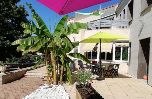 Saint-Loup-Lamaire Apartment | Cottage 4 people in a "Small City of Character"