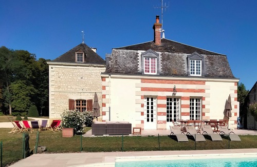 Princay Cottage | Cottage Dans un Bain de Verdure Avec Arbres Magestieux .idéal Pour les Familles