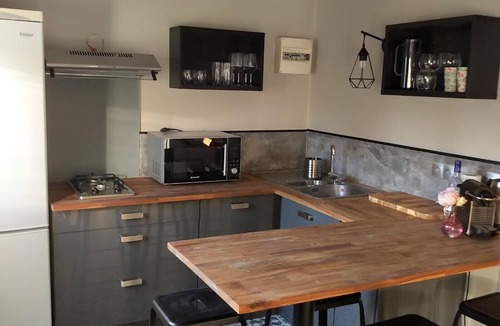 Pessac House | Cottage Entre-vignes -ville-vagues Piscine et Terrasse