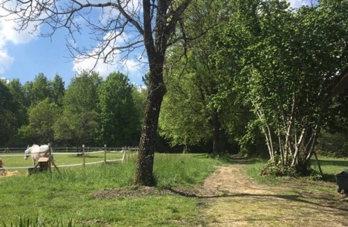 Fossemagne Cottage | Cottage 'Gite Xl 8 Personnes' with Private Pool, Private Terrace and Shared Garden