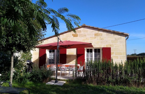 Listrac-Medoc House | Cottage House in Médoc: A Getaway between Vineyards, Ocean and Heritage