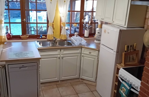 Bessines-sur-Gartempe Cottage | Cottage situated within beautifully Secluded Farmhouse.Stunning Heated Pool Area