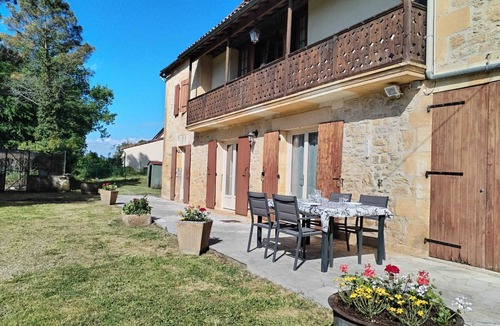 Calviac-en-Perigord House | Country gîte with Fénelon view, near Sarlat