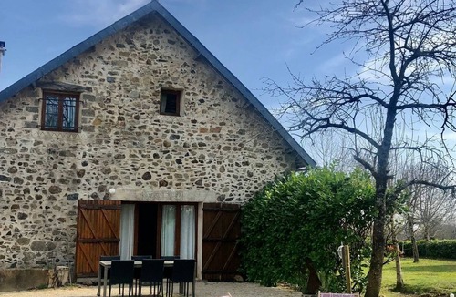 Saint-Mesmin House | Country property bordered by the hiking trail