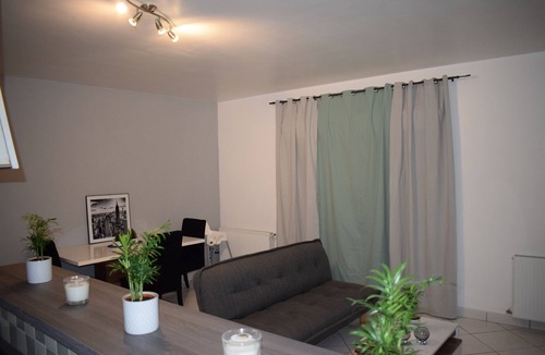 Etauliers House | Country property close to the Blaye cycle path