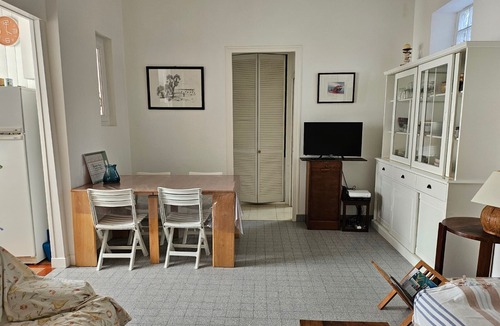 Arcachon House | Cozy 2-Bedroom House near Arcachon Center & Beach