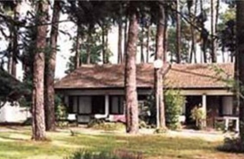 Lit-et-Mixe House | Cozy bungalow with a terrace 5 km away from lake