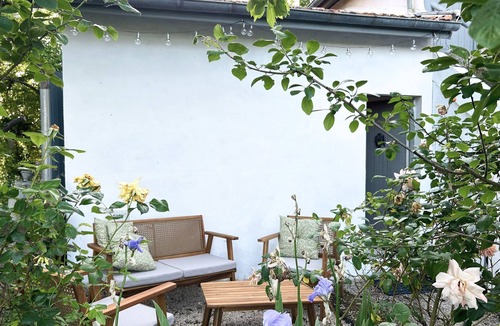 Voissay Villa | Cozy Escape in the Country - We're Pet-Friendly!