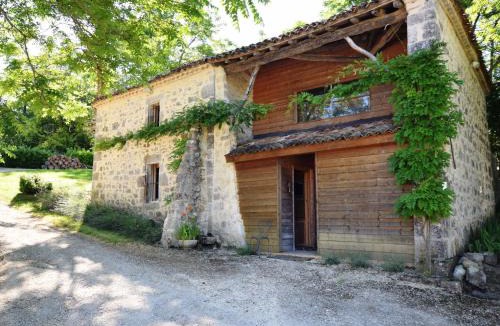 Bon-Encontre House | Cozy House in Lot with Pool and Terrace