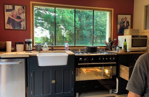 Savigny-Levescault House | Cutest Country House only 1h45 from CDG Airport by train!