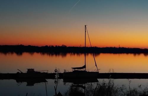 Bourg-sur-Gironde Bed & Breakfast | De marées en marais