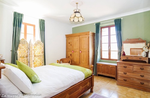 Saint-Aubin-de-Cadelech House | Detached Rural barn retreat set in open farm land -with private pool