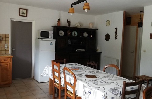 Saint-Georges-d'Oleron House | detached house on the island of Oleron, near beach, large fenced.