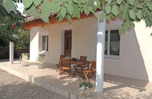 Carpentras Villa | Detached villa near Mont Ventoux 3 Etoiles de France in Carpentras