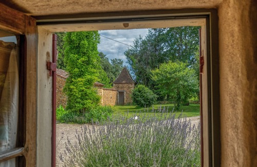 Cendrieux Villa | Dezie Manor Cottage and Gardens near Sarlat la Caneda