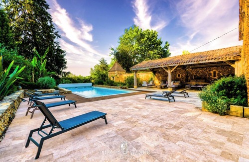 Cendrieux Villa | Dezie Manor Grange and Gardens near Sarlat la Caneda