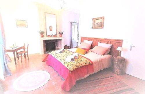 Guillac House | Domaine de Gaïa, Suite Hermès, Swimming pool on 1.5 ha park, near Saint-Emilion.