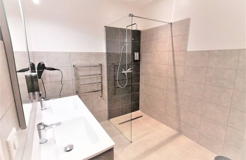Guillac House | Domaine de Gaïa, Suite Hermès, Swimming pool on 1.5 ha park, near Saint-Emilion.