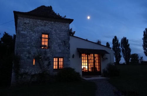 Saint-Cernin-de-Labarde Cottage | Domaine de Pemontier - Le Pigeonnier (sleeps 4 in 2 bedrooms)