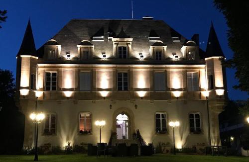 Montignac Resort | Domaine de Puy Robert LASCAUX - A 800m Grotte de Lascaux - Hôtel avec piscine - Chambres et gîtes-appartements - Sarlat - Dordogne