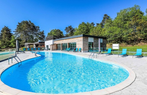 Meyrignac-l'Eglise House | Domaine des Monédières - Chalet 6 pax by Interhome
