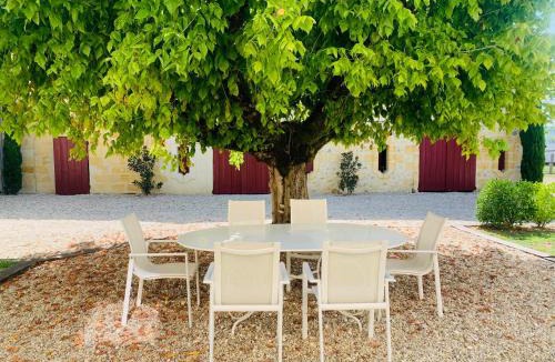 Baurech House | Domaine St Gilles - Maison entièrement climatisée, proche activités aquatiques et équestres