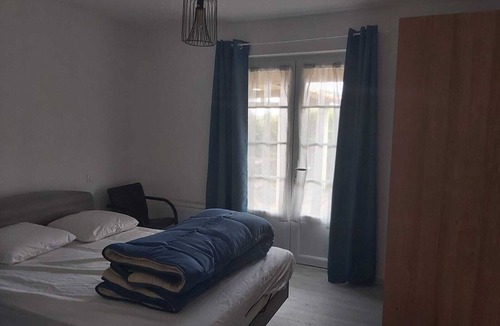 Domino House | DOMINO, renovated 4-bedroom house, 150 m from the small beach.