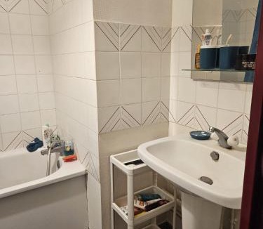 Pessac Apartment | Dortoir 3 lits proche de la gare de pessac