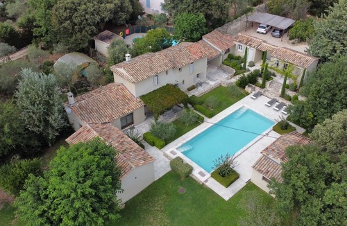 L'Isle-sur-la-Sorgue House | Double villa on the Canal de Carpentras - 5 Stars