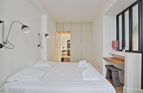 Saint-Jean-de-Luz City Center Apartment | Downtown Saint Jean de Luz ⎜Beautiful studio apartment · 20m from the beach