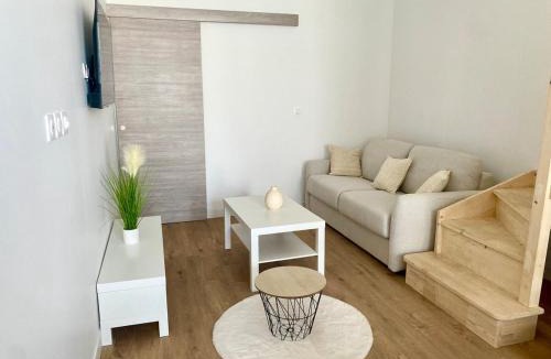 Chatellerault Apartment | Duplex cosy & lumineux - face à la gare