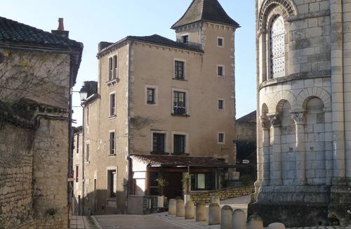 Chauvigny Apartment | Duplex * in the heart of the medieval city