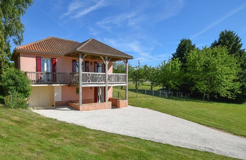 Saint-Medard-d'Excideuil House | Elegant Domaine Stay in Dordogne