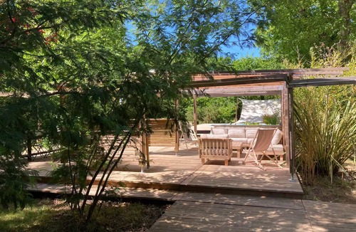 Grayan-Et-L'Hopital House | Evasion Nature Home & Glamping