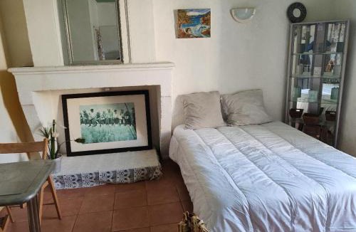 Anglade House | ex domaine Chandelier